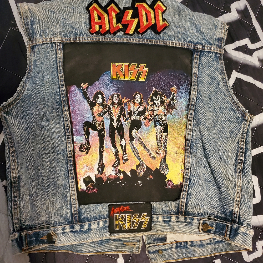Windbreaker VINTAGE Blue Denim Vest with Rock Band Patches